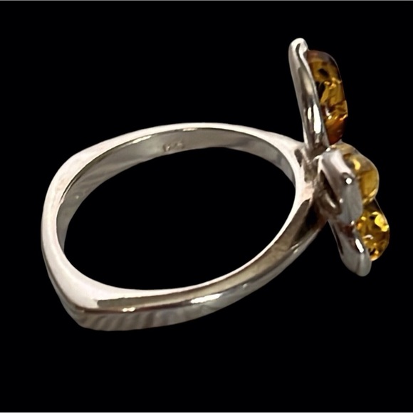 Amber Butterfly Sterling Silver Ring. Pre Owned Size 8.25 - Picture 2 of 5